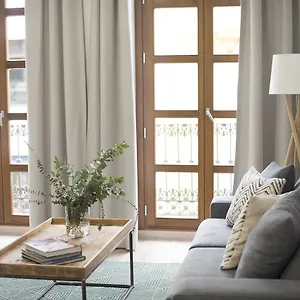 아파트 아파르타멘토스 코레 스위트, 세비야