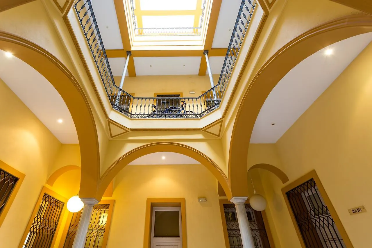 Plaza Nueva Duplex Apartment Seville